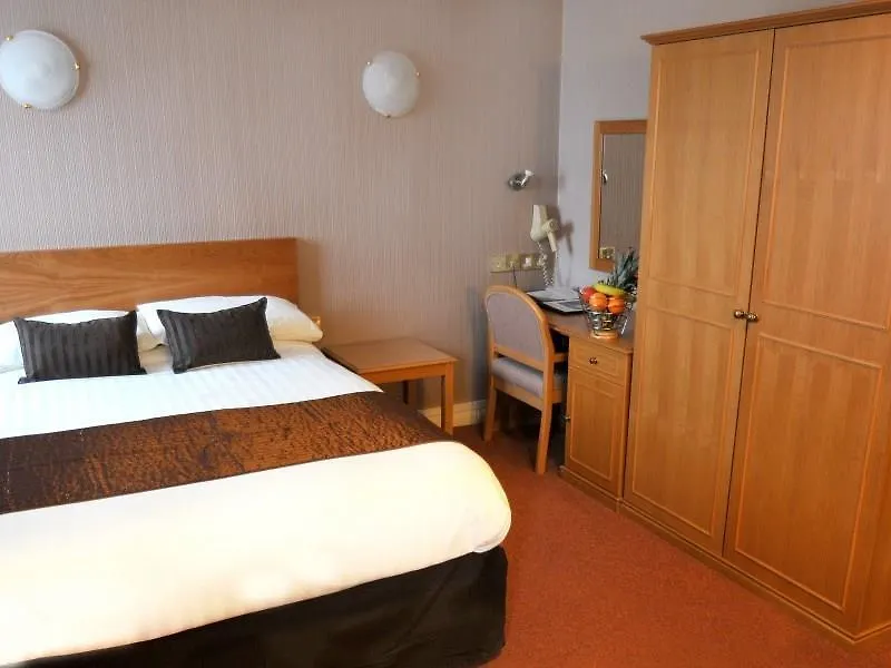 Alma Lodge Hotel Stockport 3*,
