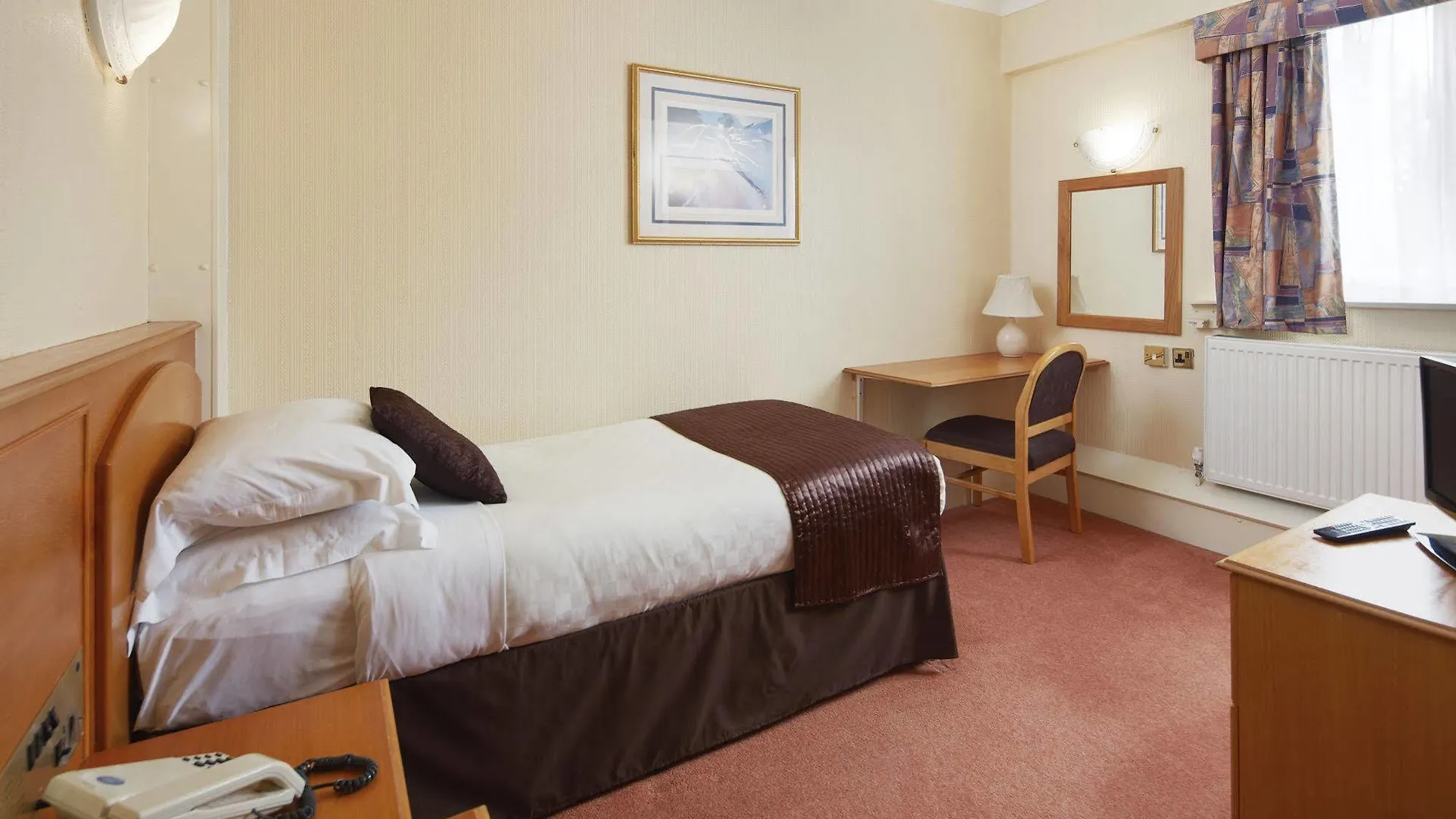 Alma Lodge Hotel Stockport 3*,